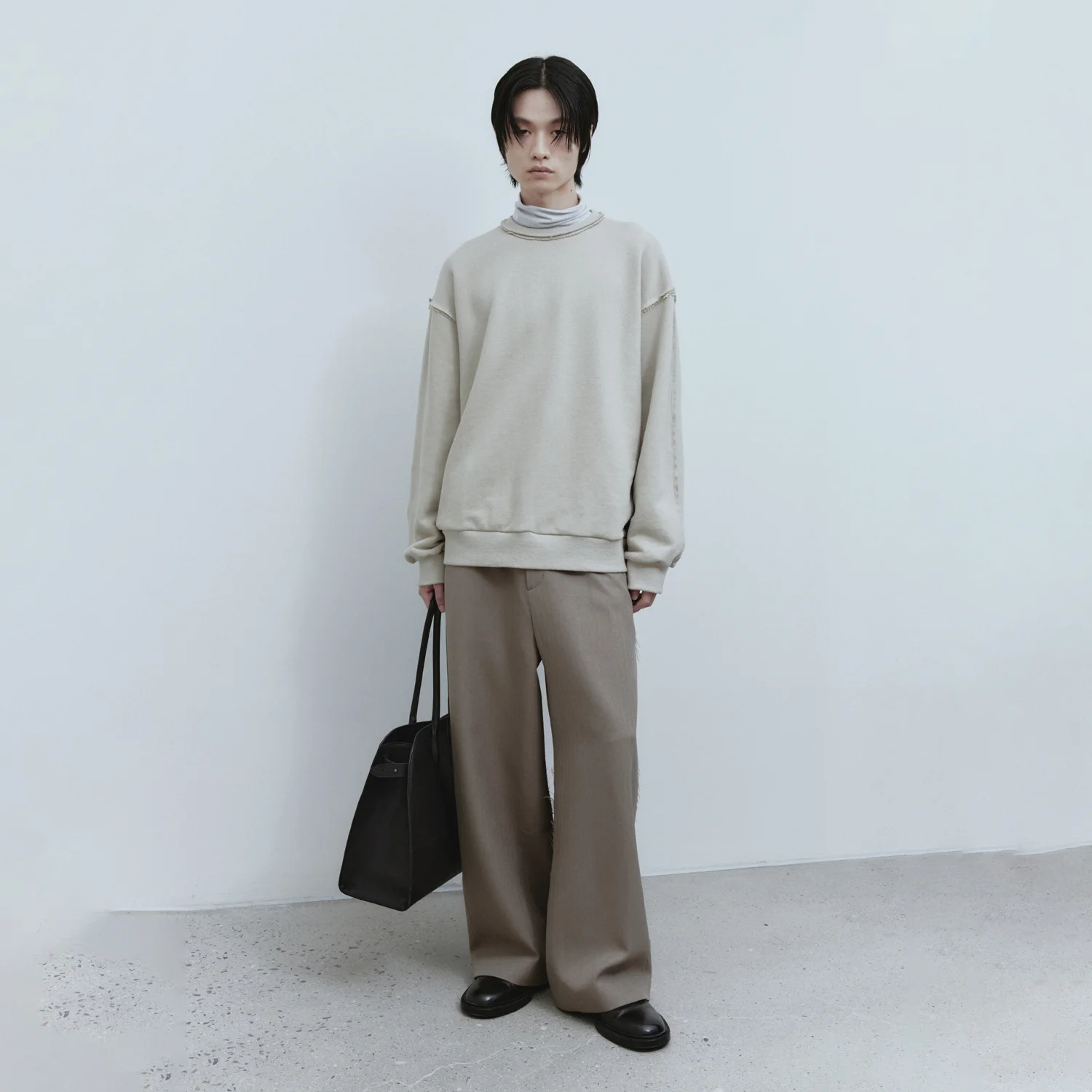 Cut-off Sweatshirt - Beige
