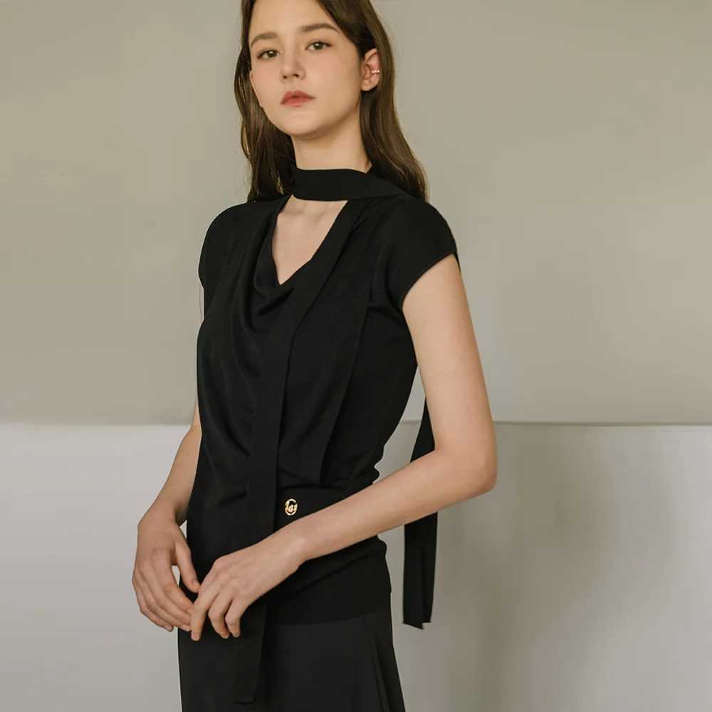 Wrap Tied Black knit