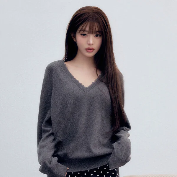LACE V NECK KNIT DEEP GRAY