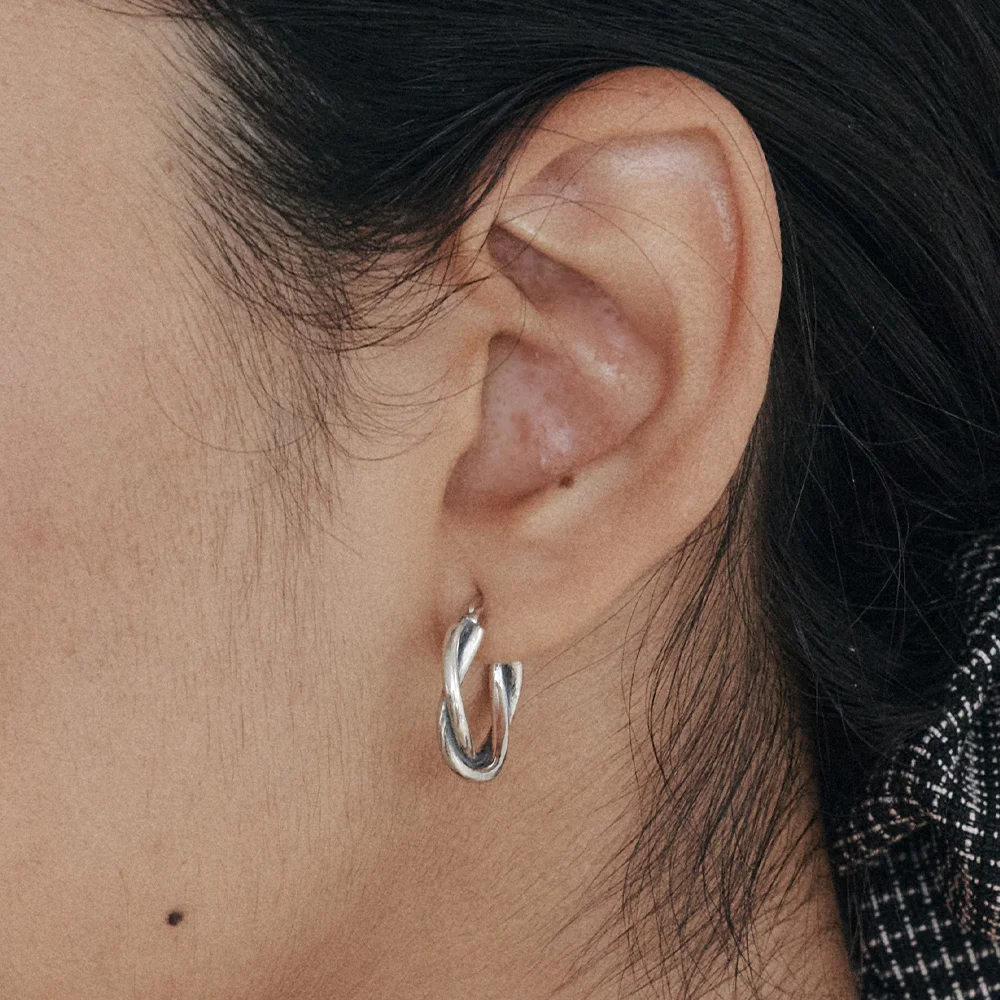 Twisted one touch Silver Earrings
