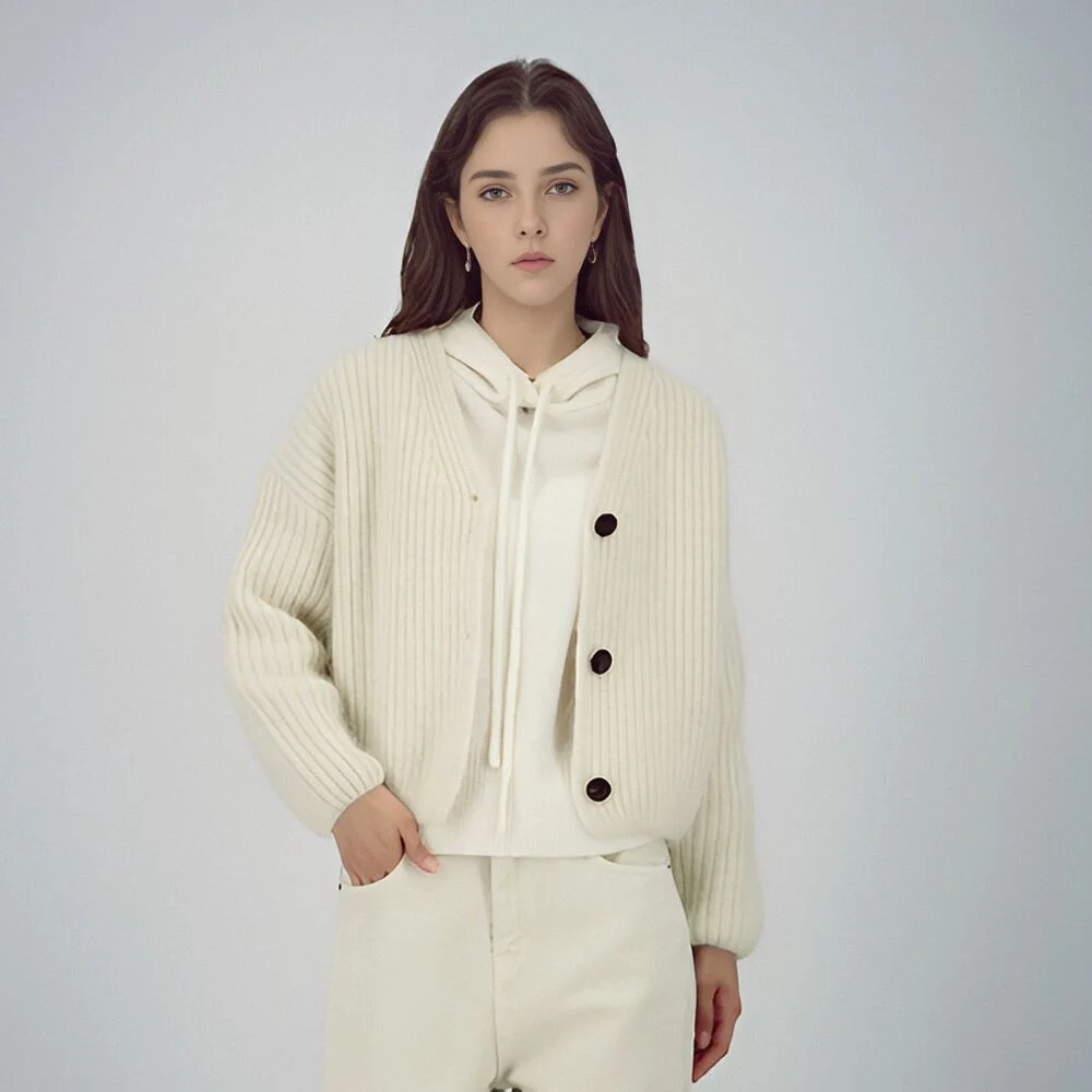 Rabbit Heavy Cardigan _Ivory