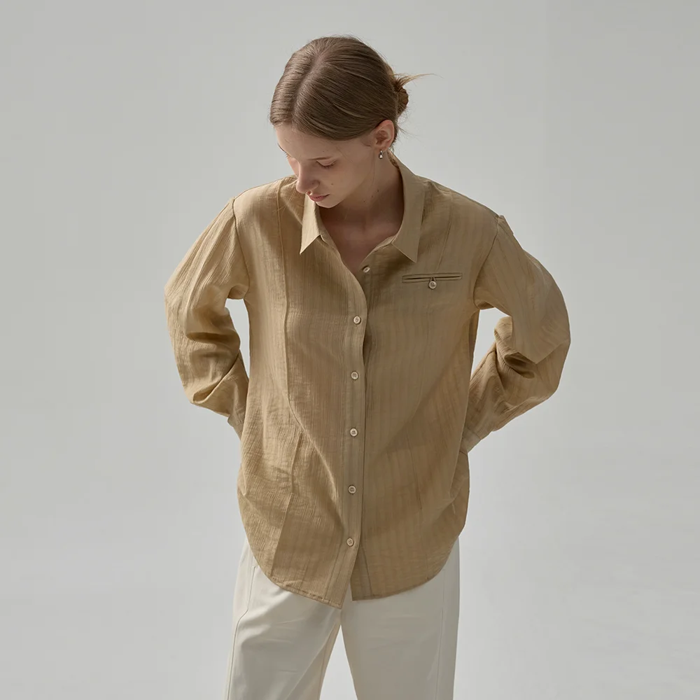 SILKY PINTUCK BLOUSE (sand beige)