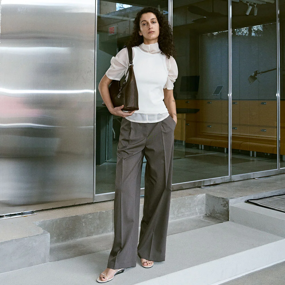 One-Tuck Straight Fit Pants L311-94