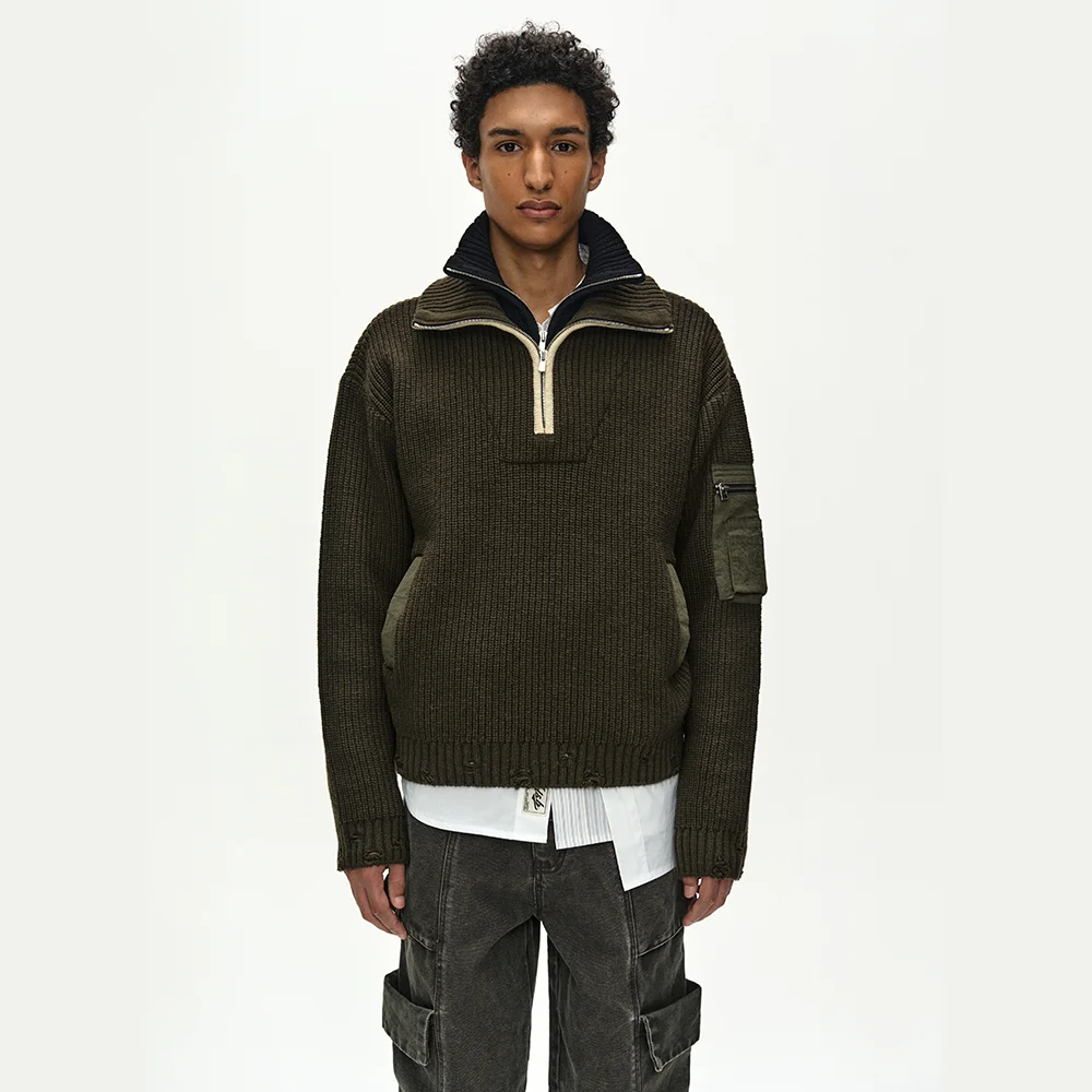 DOUBLE LAYERED QUARTER ZIP-UP SWEATER (KHAKI/BLACK)