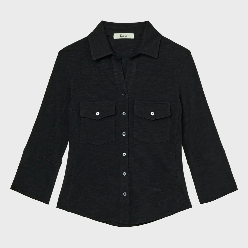 BUTTON COLLAR T-SHIRT IN BLACK
