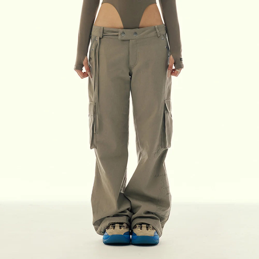 POCKET EMBROIDED STRING CARGO PANTS_BEIGE