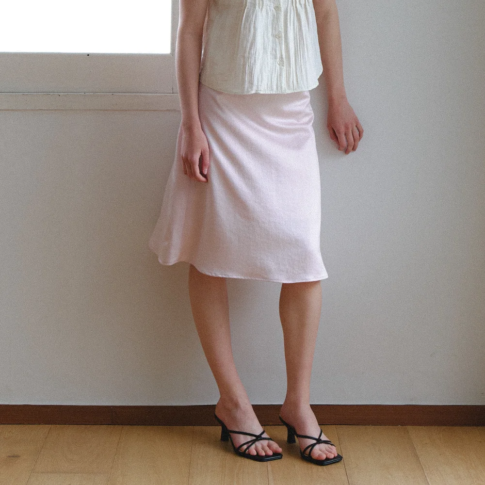 1次預訂 預訂發貨 phoebe satin lace midi skirt_baby pink