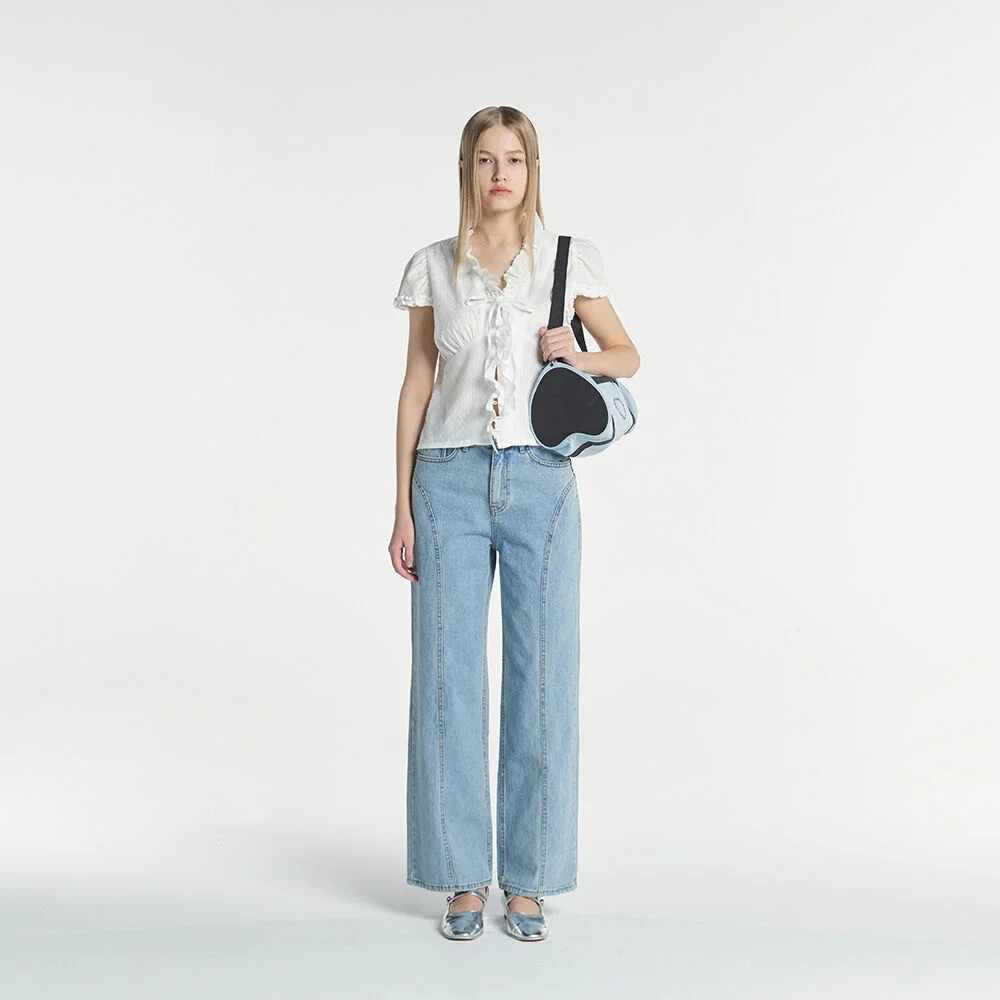 CURVED LINE DENIM PANTS (LIGHT BLUE)