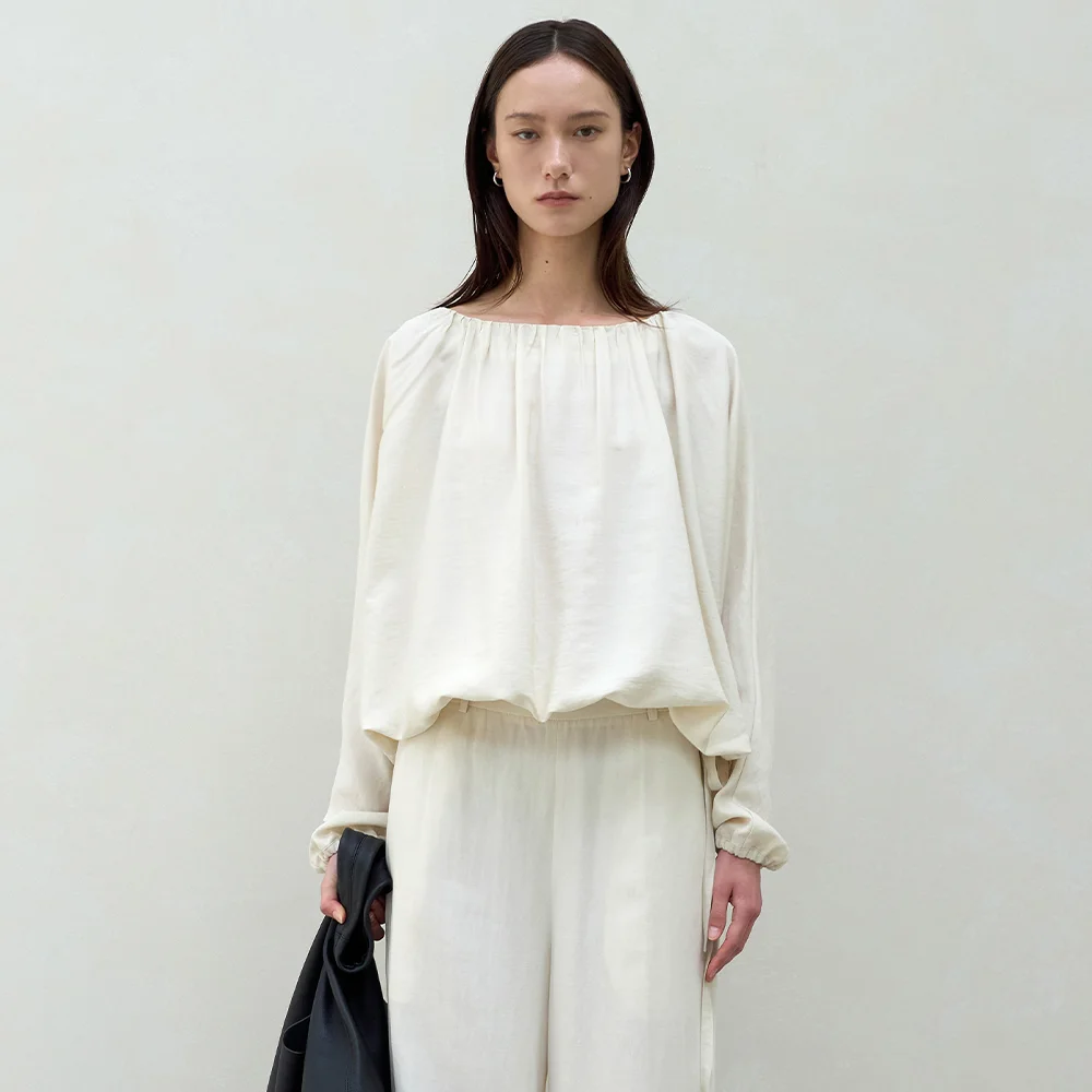 BAS SHIRRING BLOUSE