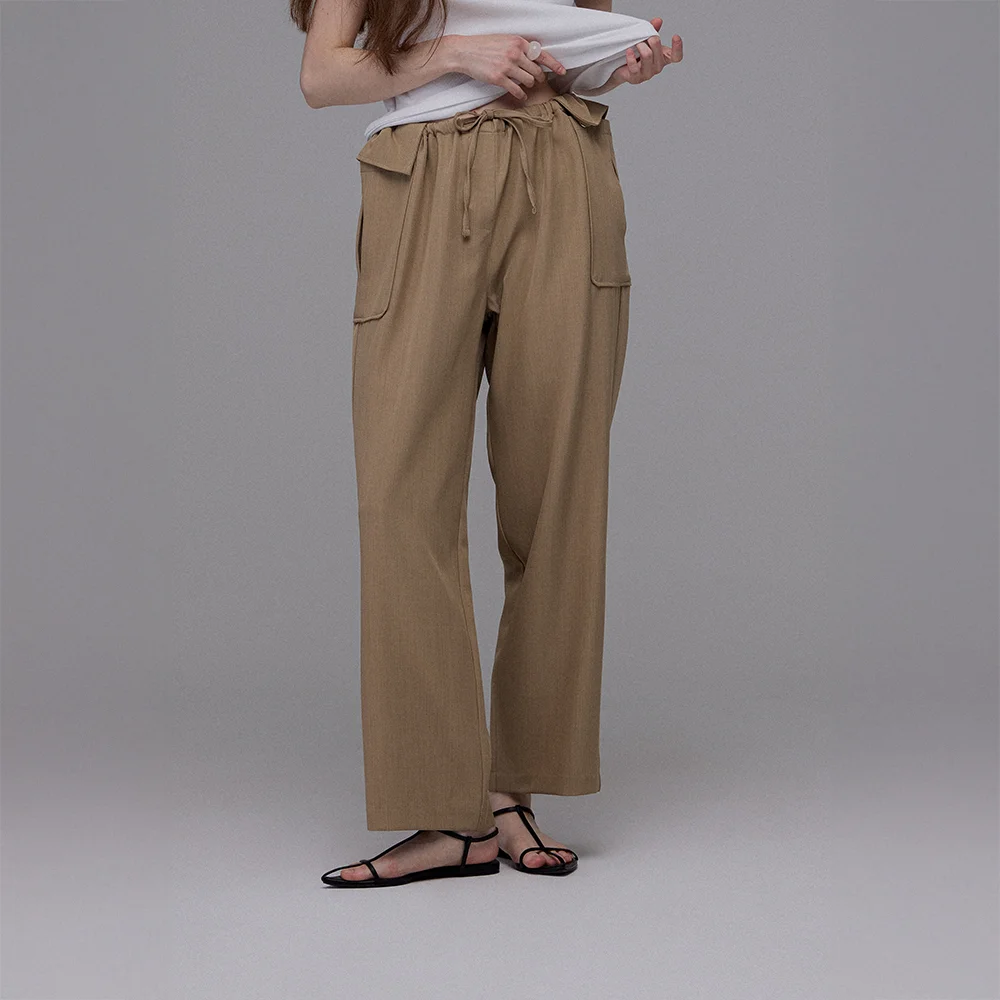 In Pants (Beige)