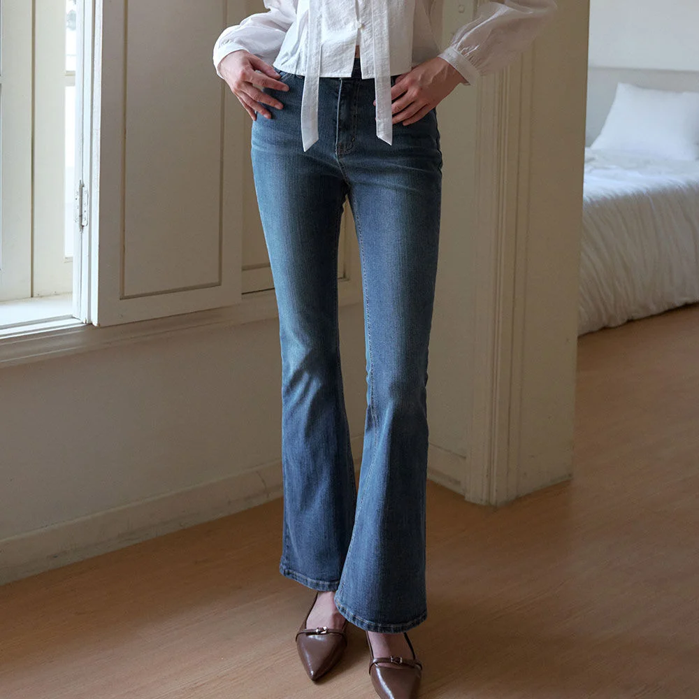 ERNA DEEP WASH SLIM BOOTCUT DENIM_BLUE