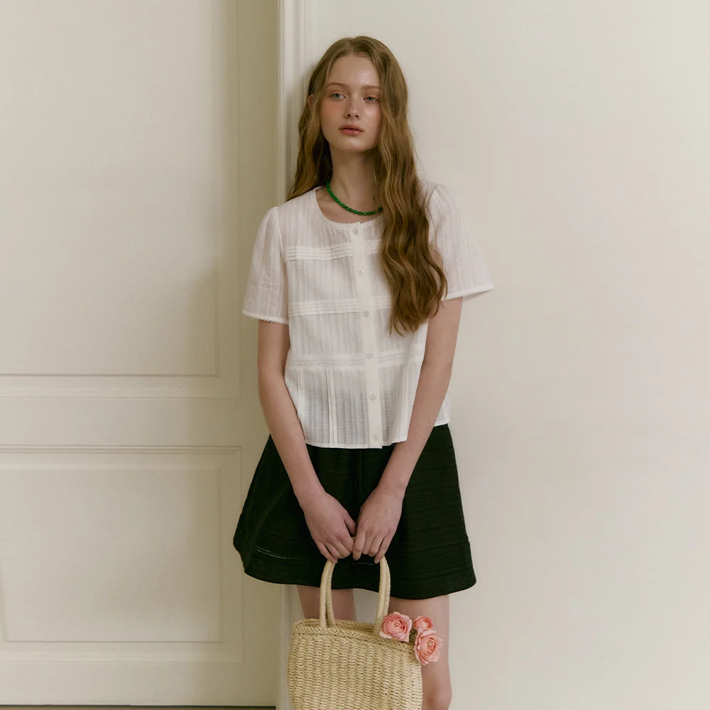 SANDY PINTUCK BLOUSE (sand ivory)