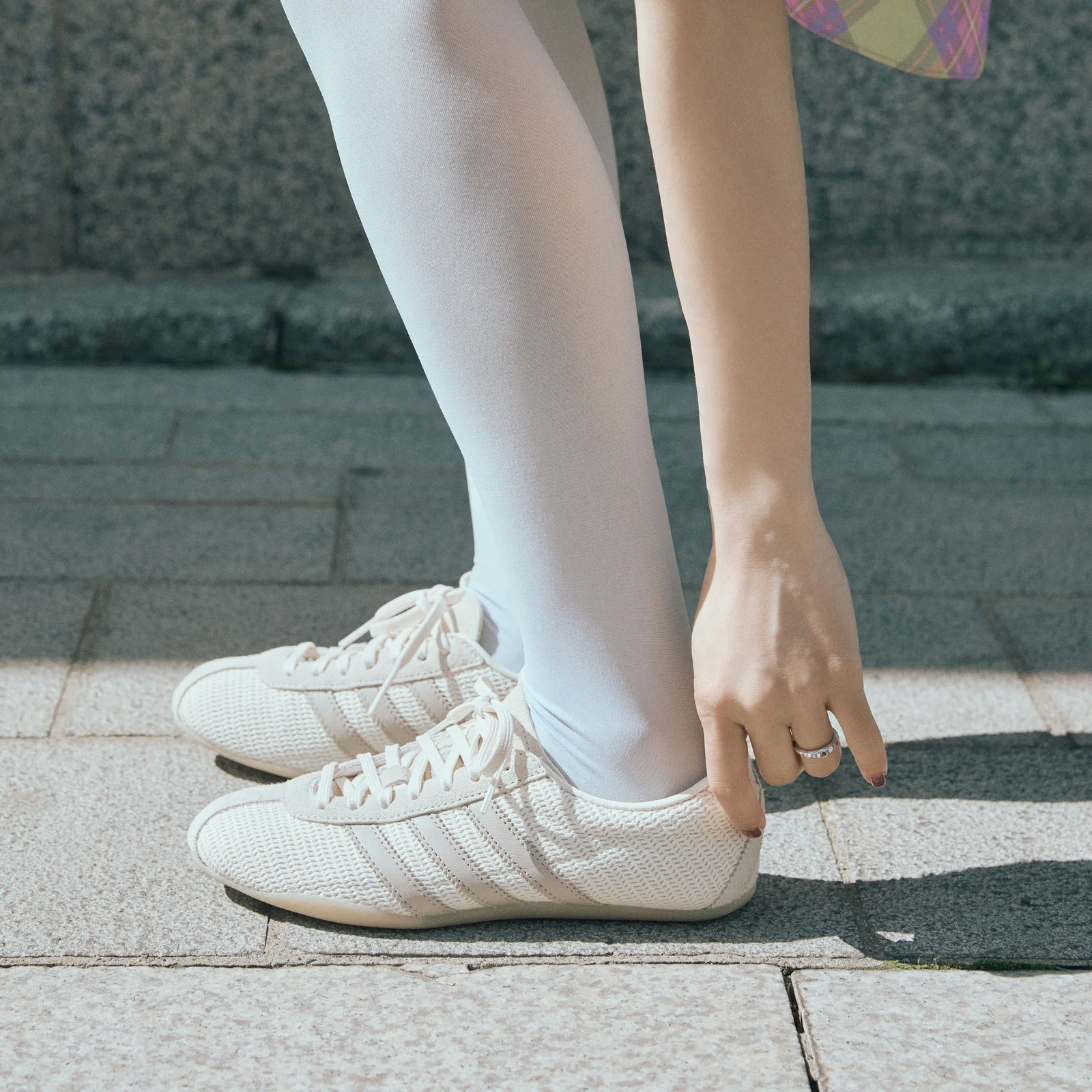 東京 - 奶白色:Wonder Beige / KI3093