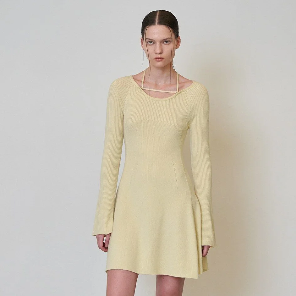SHERIN U-NECK FLARED KNIT DRESS(OP-6133)