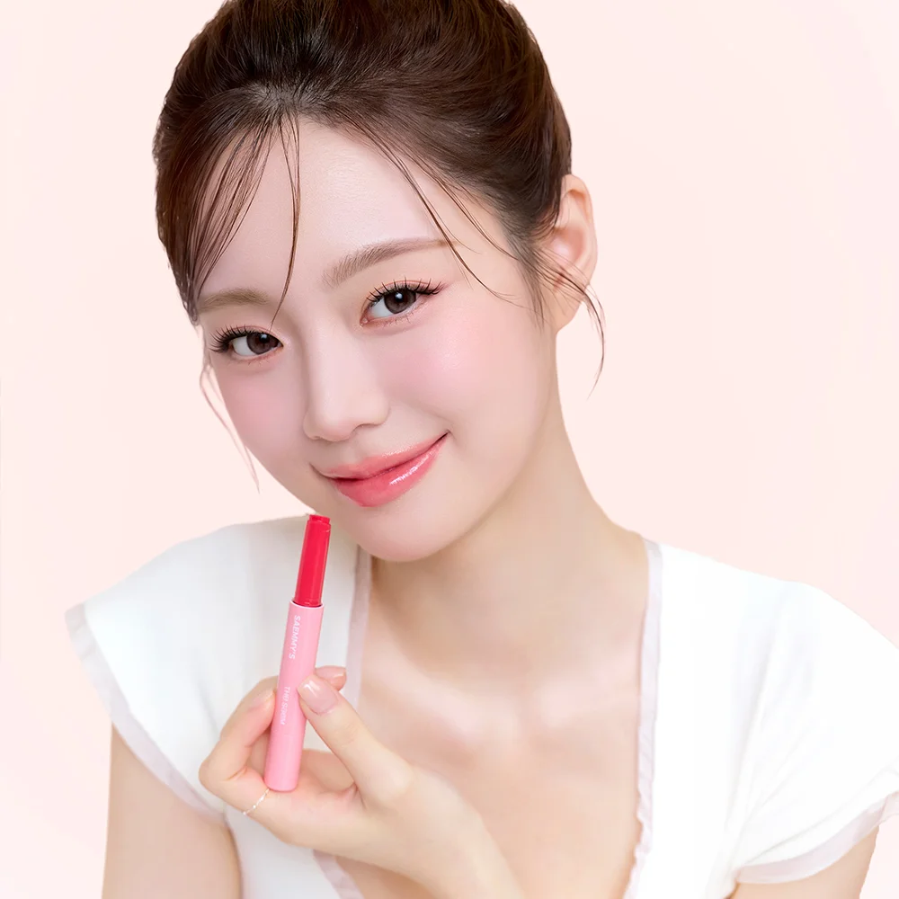 the SAEM Samis 糖漿 Shot 融化 護唇膏 01蘋果 沐浴