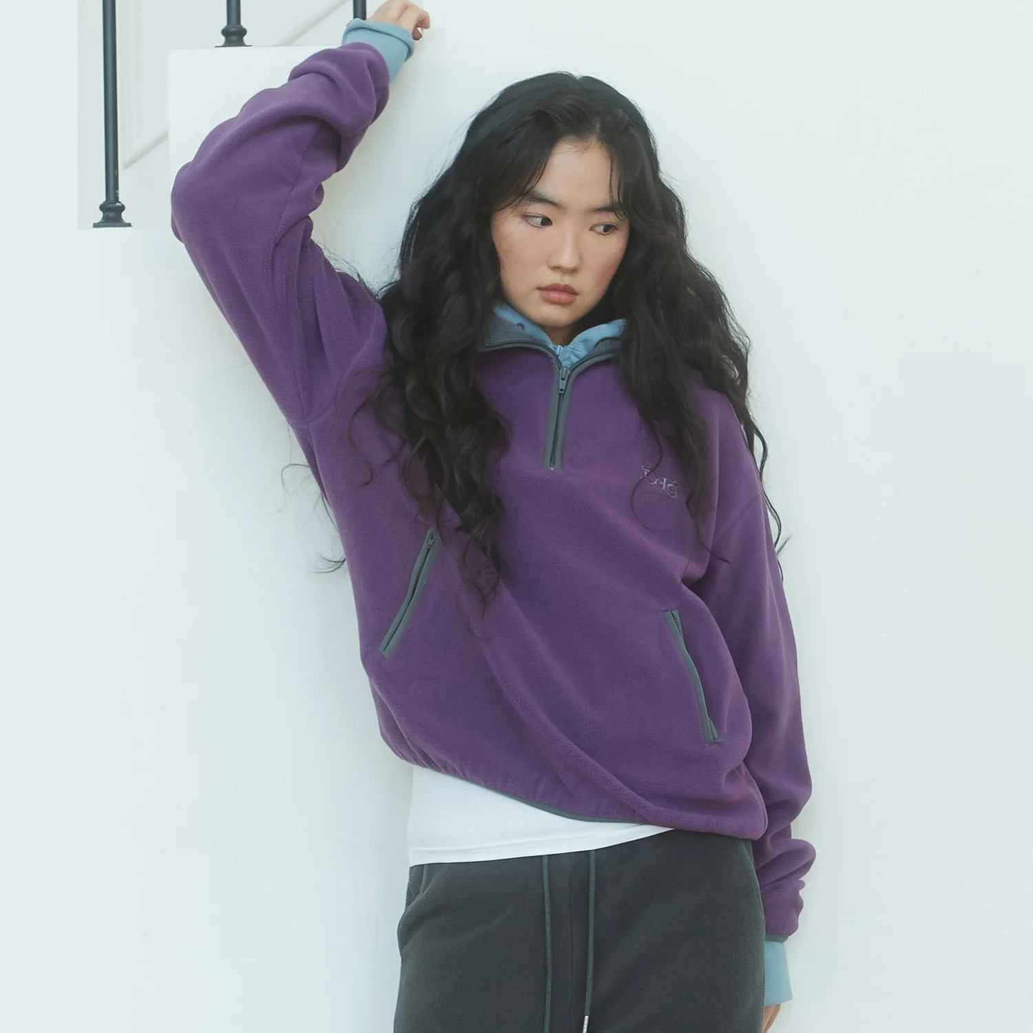 DEFG FLEECE HALF ZIP UP