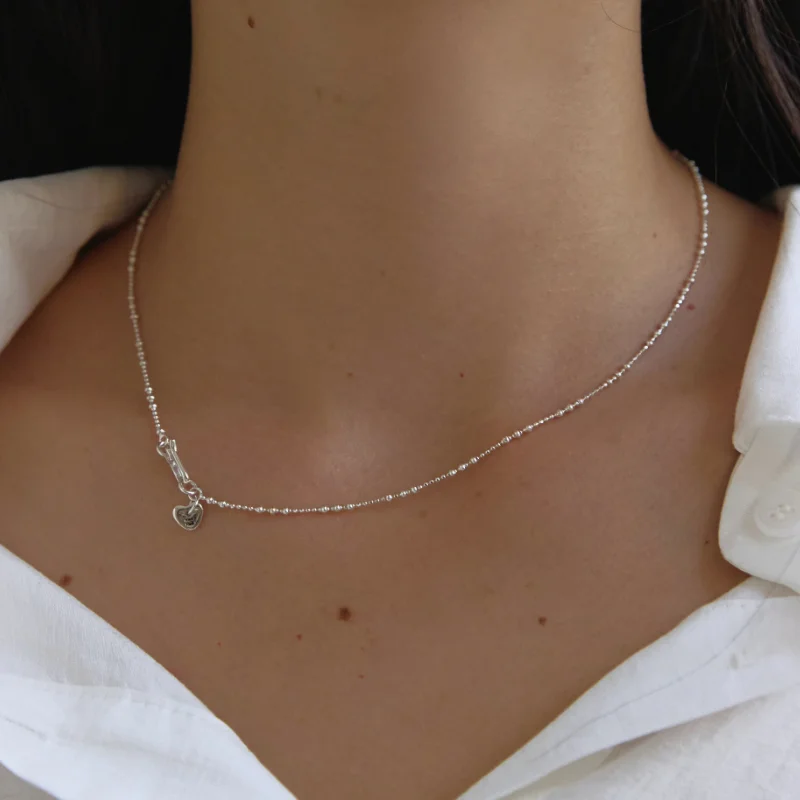 Cutting chain necklace