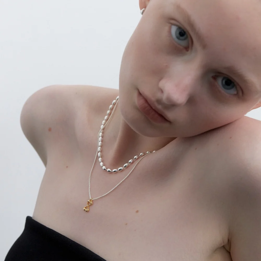 Hourglass Mont Chain Necklace (L251MNK090)