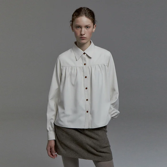 Soft Shirred Blouse(Cream)