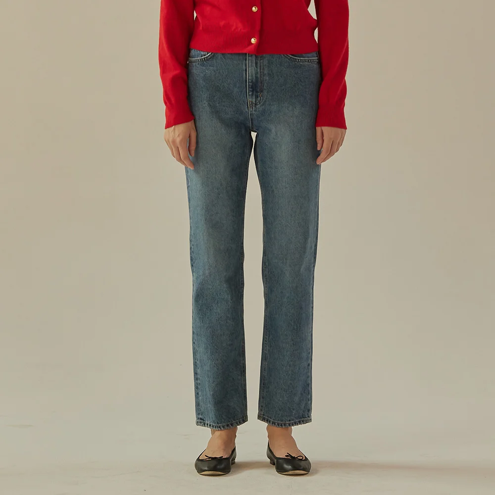 CLASSIC JEANS