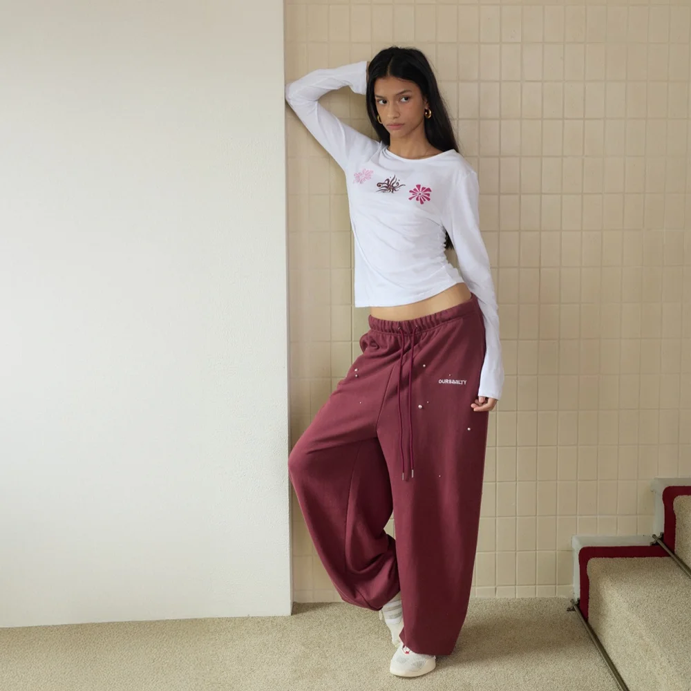 Smudge Jogger Pants / Red grapes
