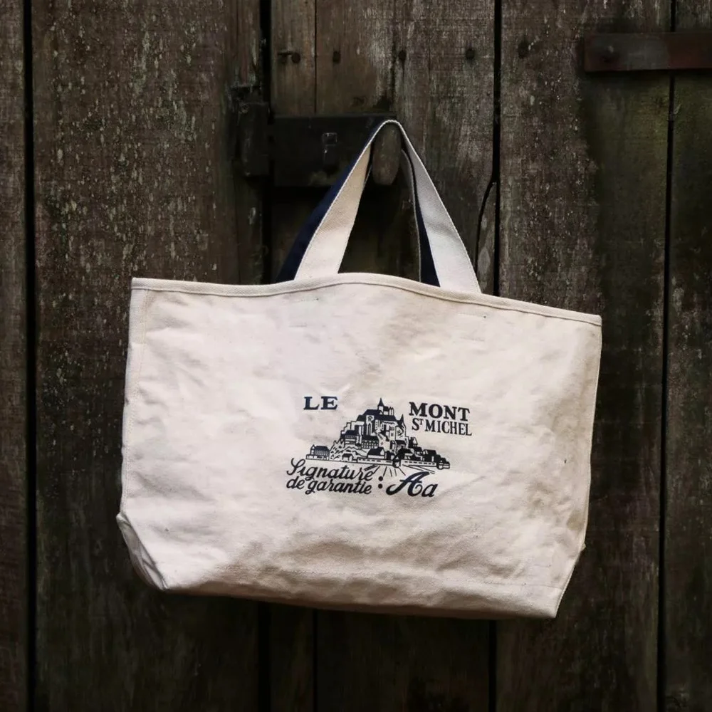 Logo Big Tote_Ivory