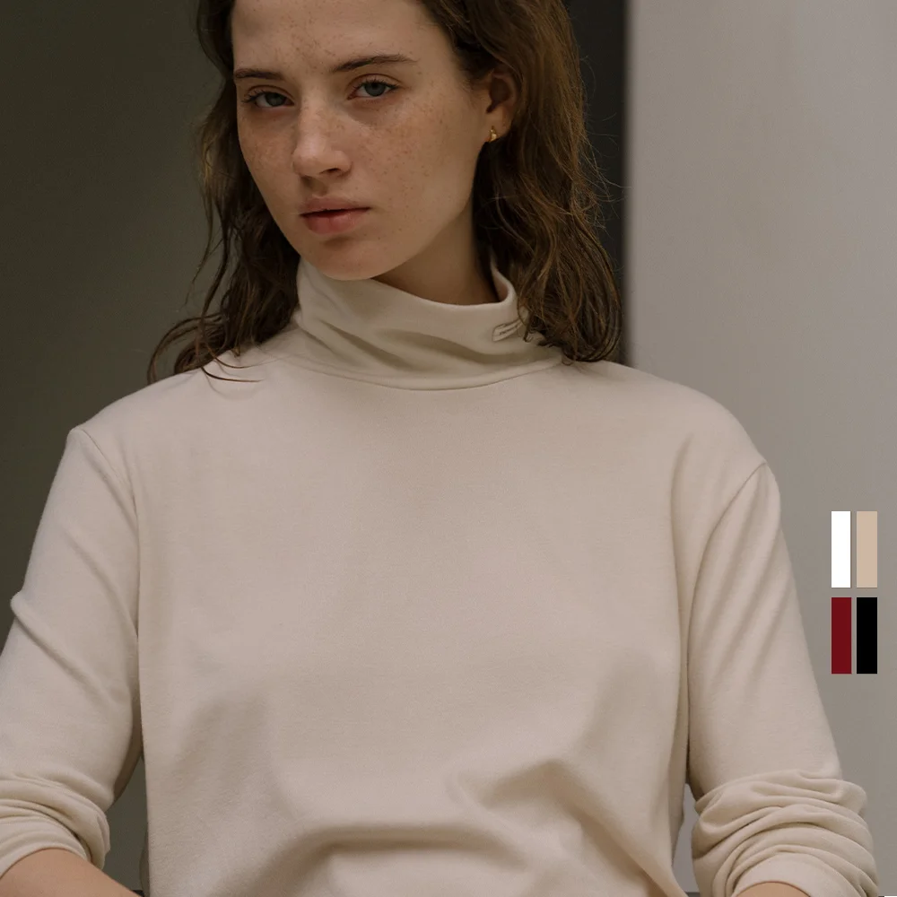 Label pointed turtleneck T-shirt _