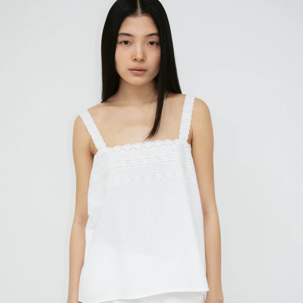 Scalloped Lace Camisole (White)