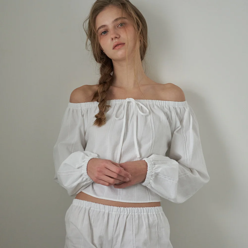Mellow Ribbon Off-Shoulder Blouse - White