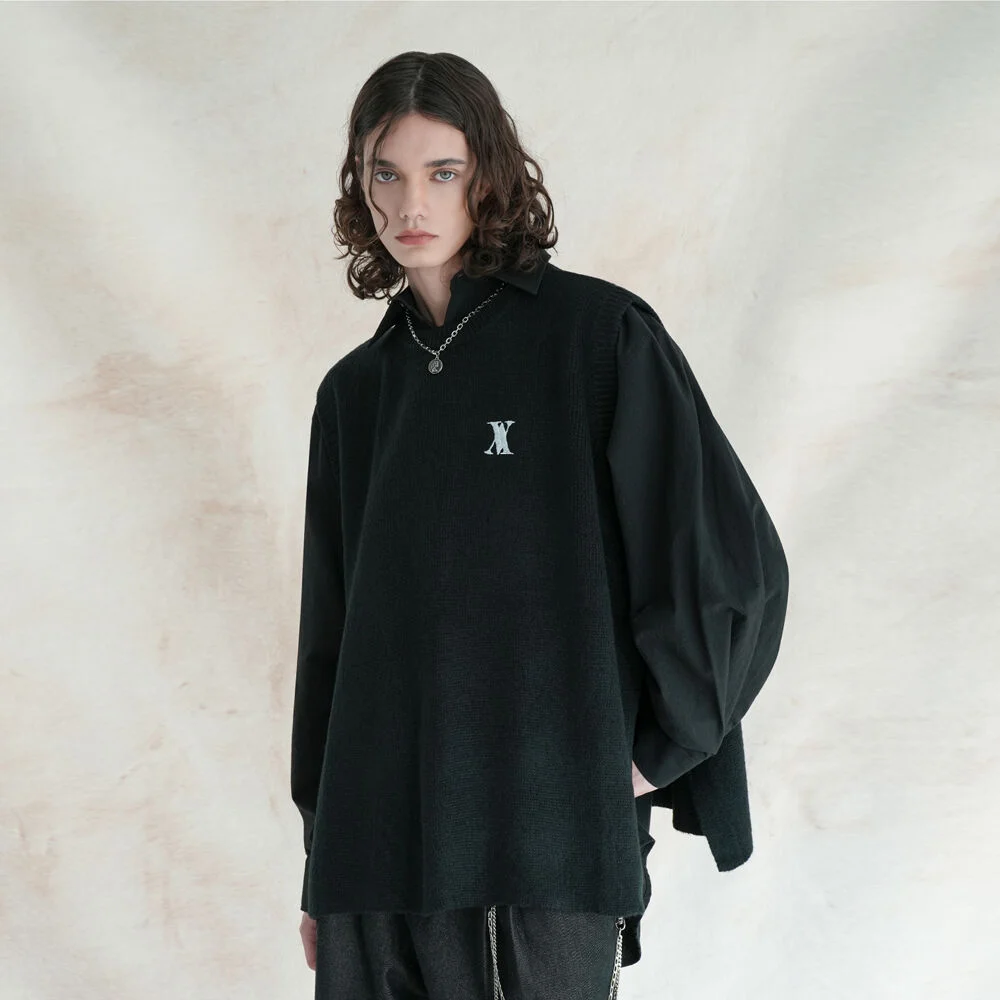 AV Slit Knit Vest BLACK