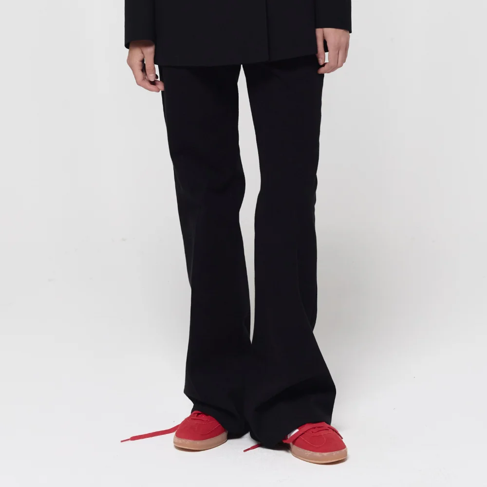 RELAXED TRAPEZE DENIM / BLACK