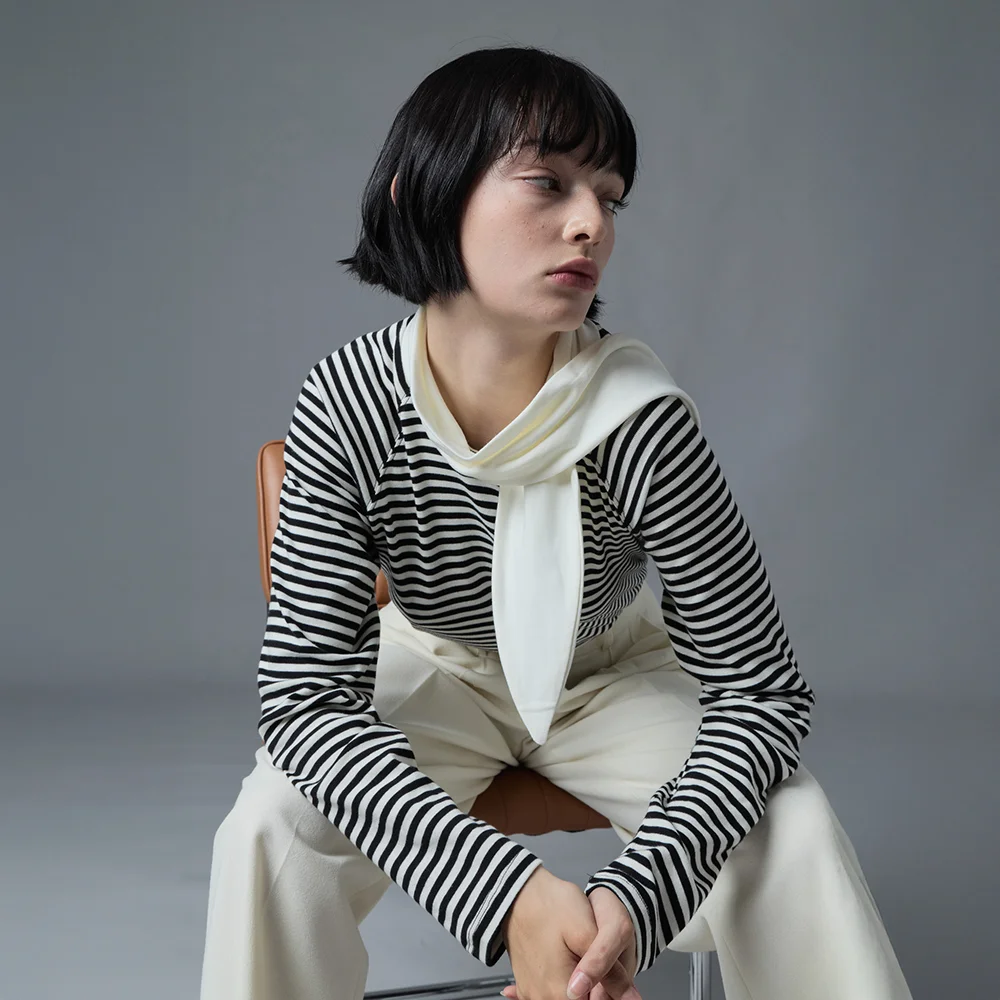 Stripe Scarf Set T-shirt (Black)