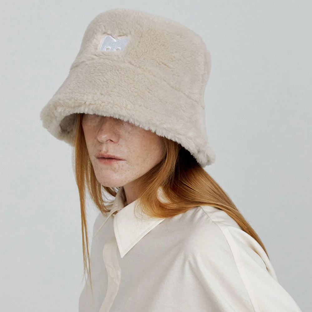 BUCKET LAMB fur hat