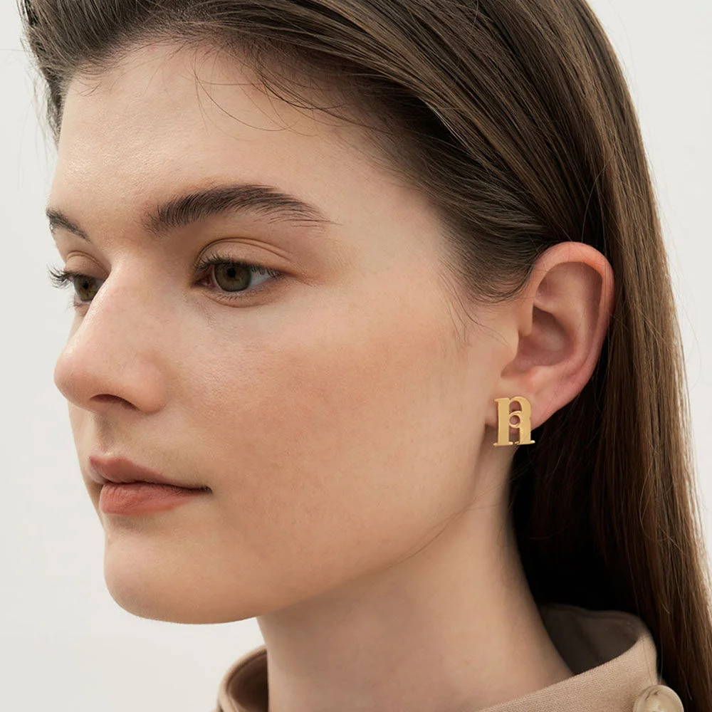 hier et demain Logo Pendant Earrings (Gold)