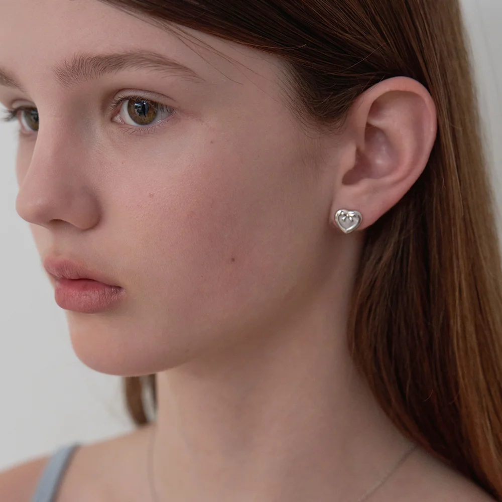 Silver 925 Luna Pearl Ribbon Heart Earring