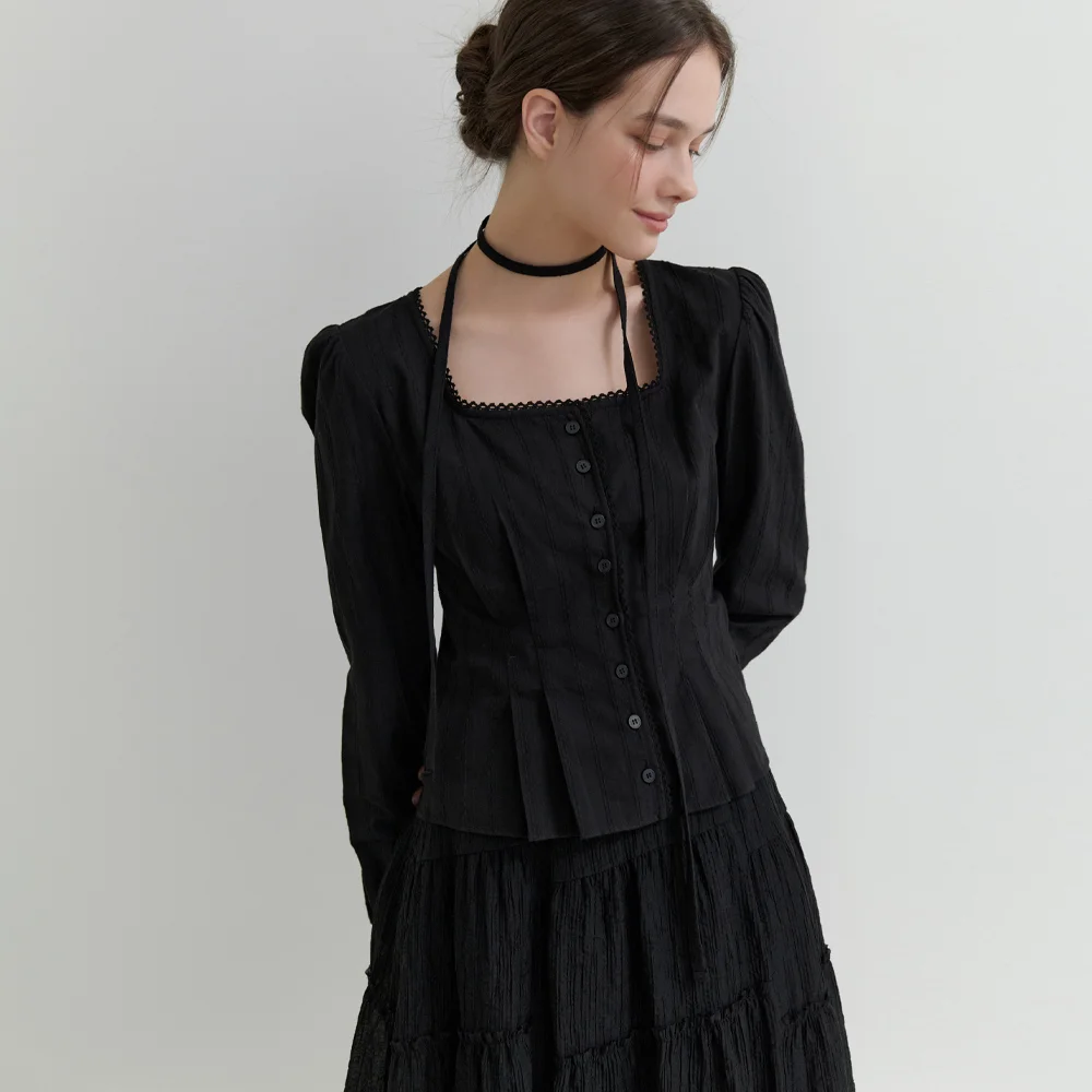 Dittany lace blouse (black)