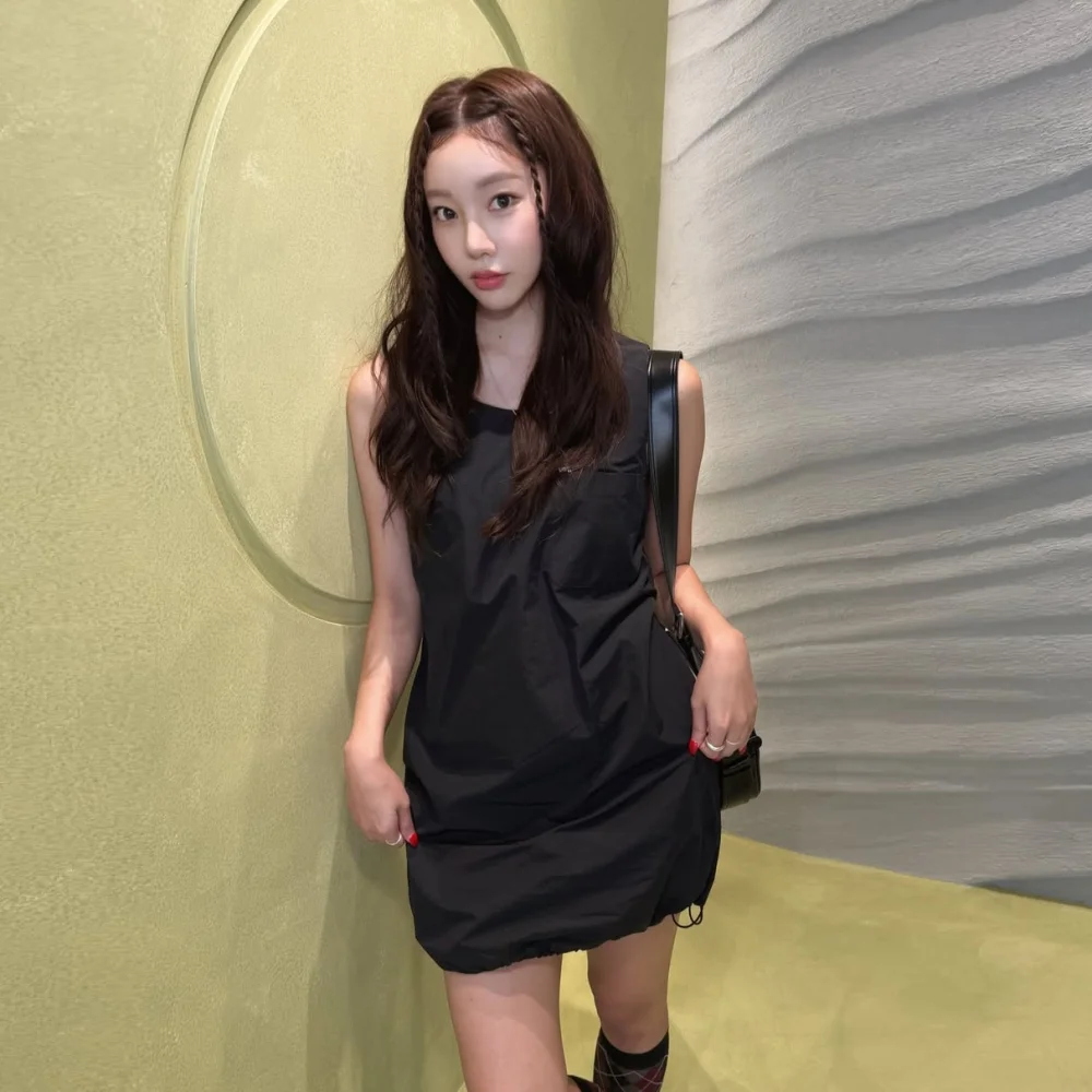 LITTLE BLACK DRESS