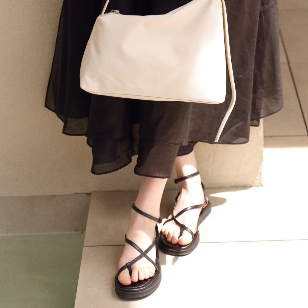 Rope up sandals Black
