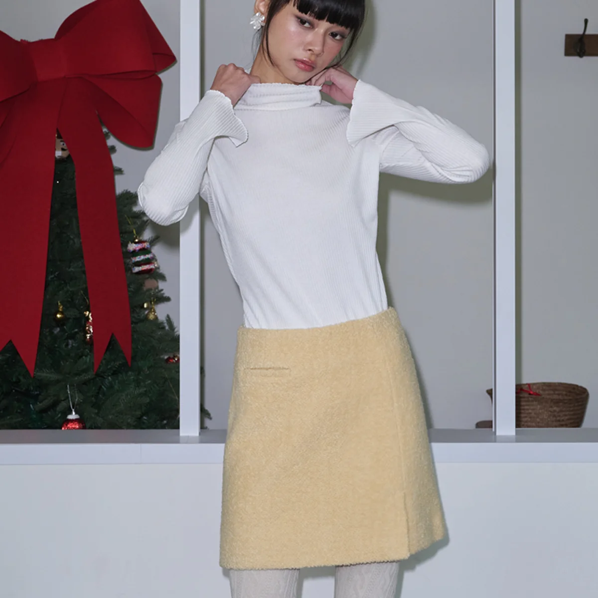 Boucle Wool Pocket Mini Skirt_Butter