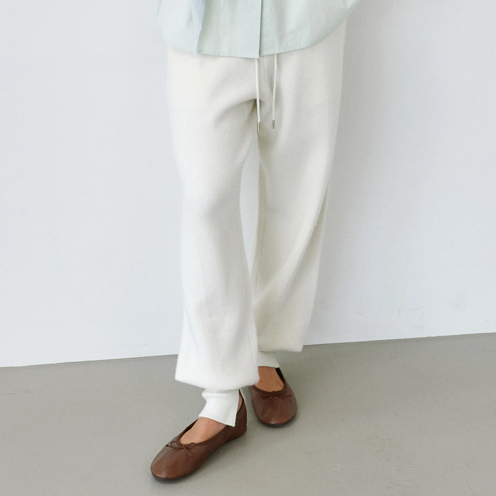 Demure Rib Pants (Ivory)