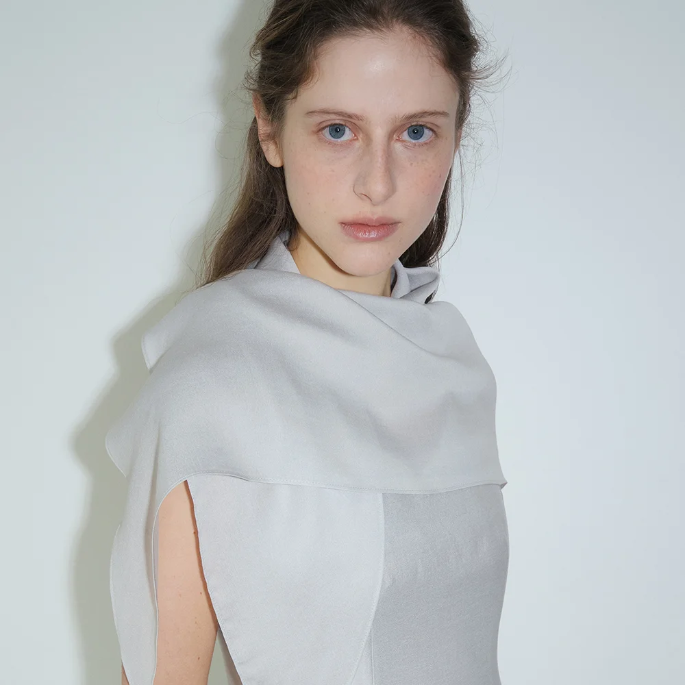 SERENE VISCOSE SCARF_ASH GRAY