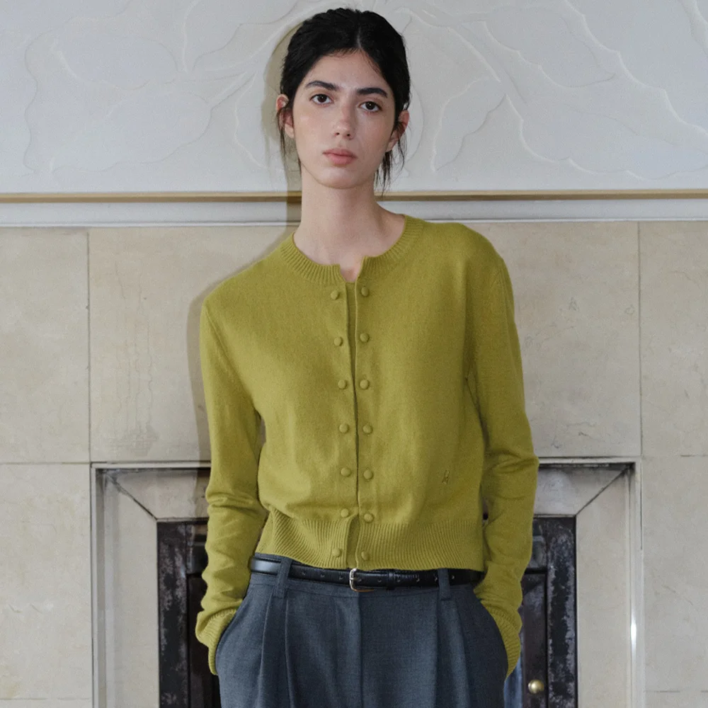 DOUBLE BUTTON KNIT - OLIVE