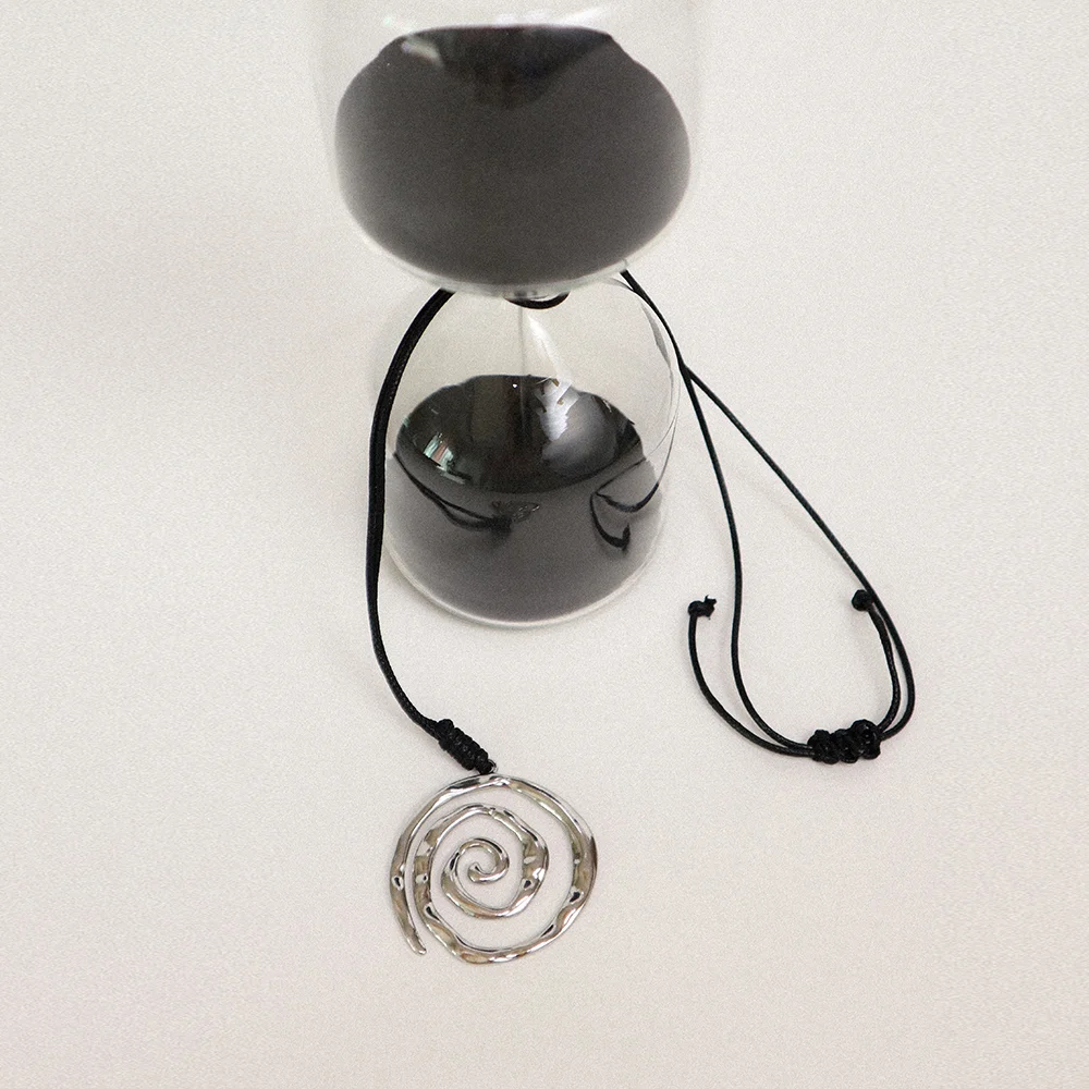 Eterna spiral necklace_silver