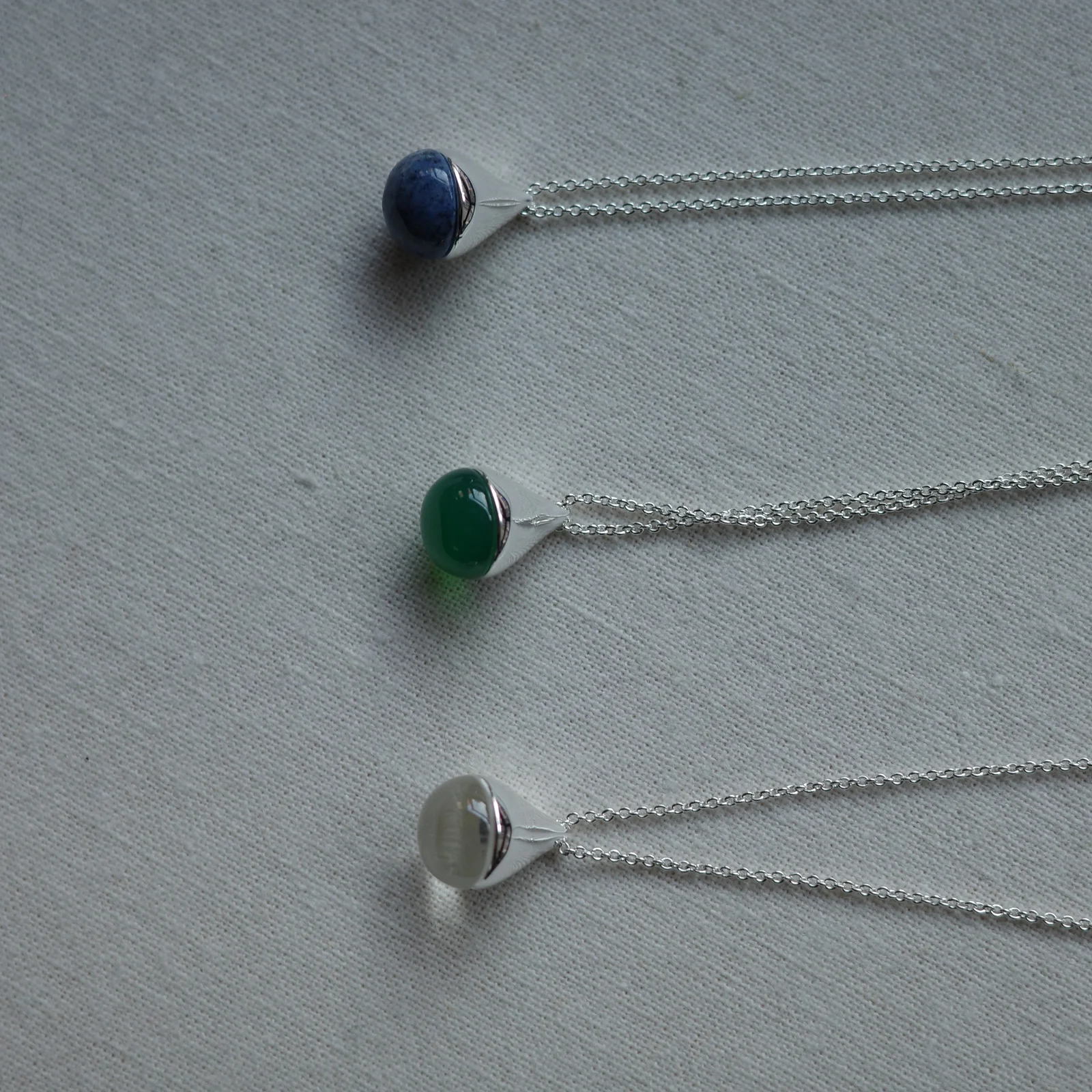 Dew Necklace (Green Agate)