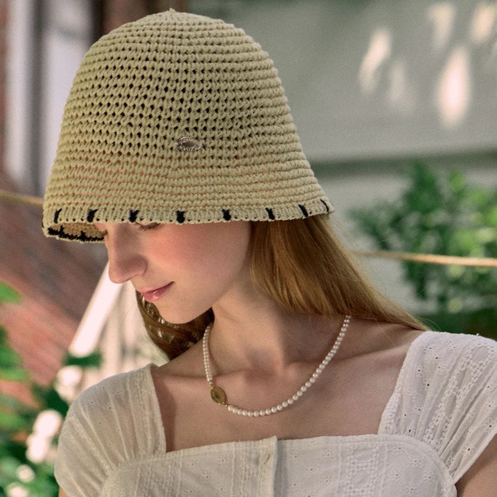 Line Point Bucket Hat - Light Beige