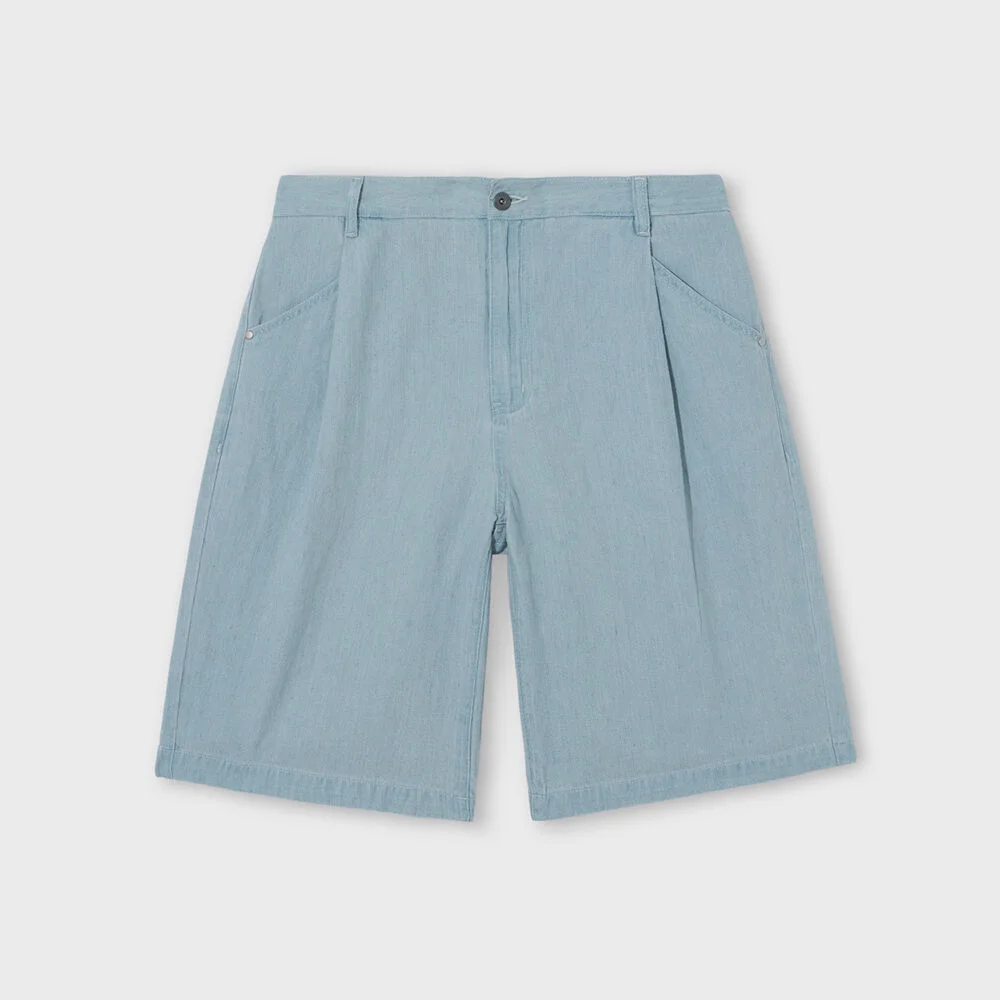 ONE TUCK LINEN DENIM SHORTS WASHED SKY
