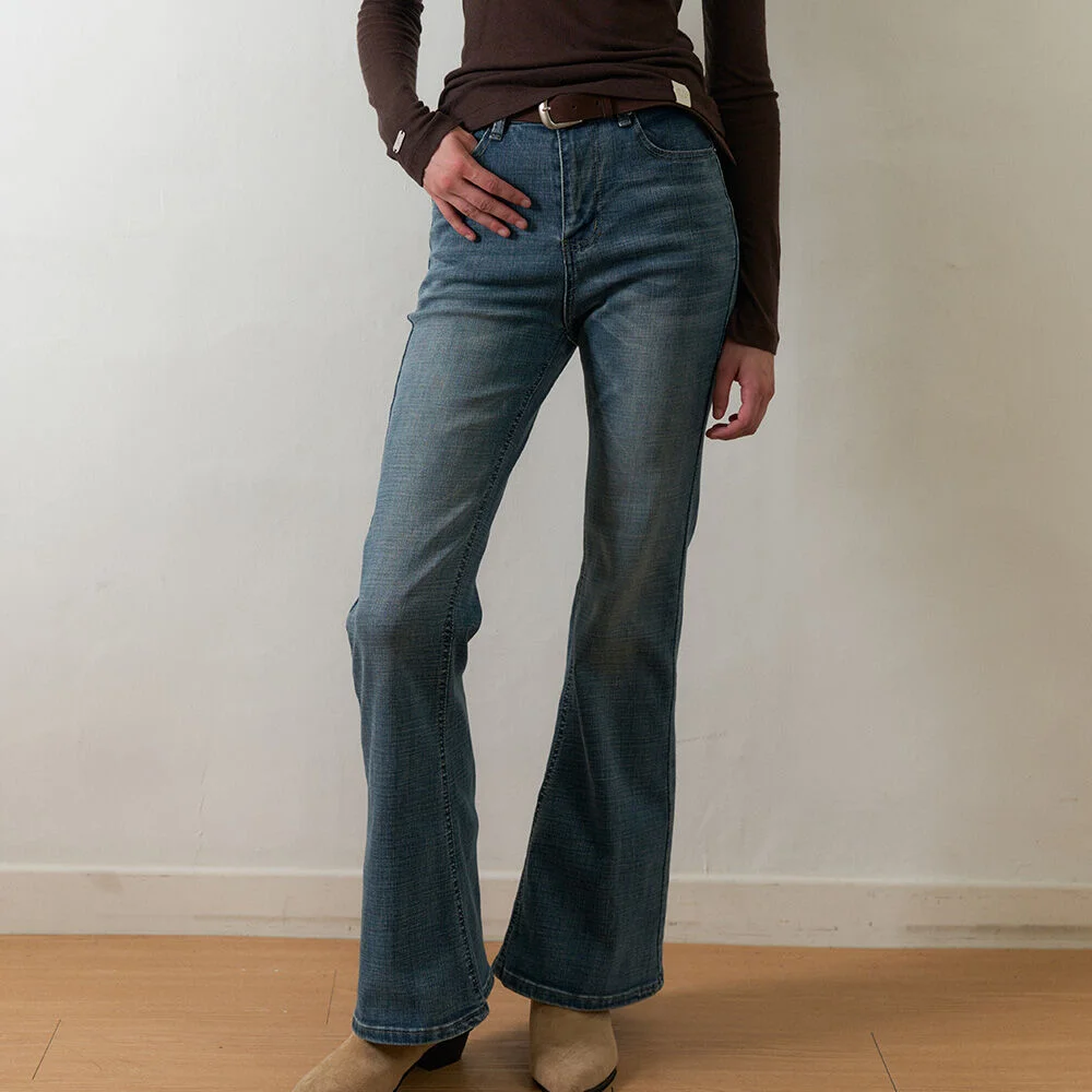 DENA VINTAGE WASH BOOTCUT DENIM_BLUE