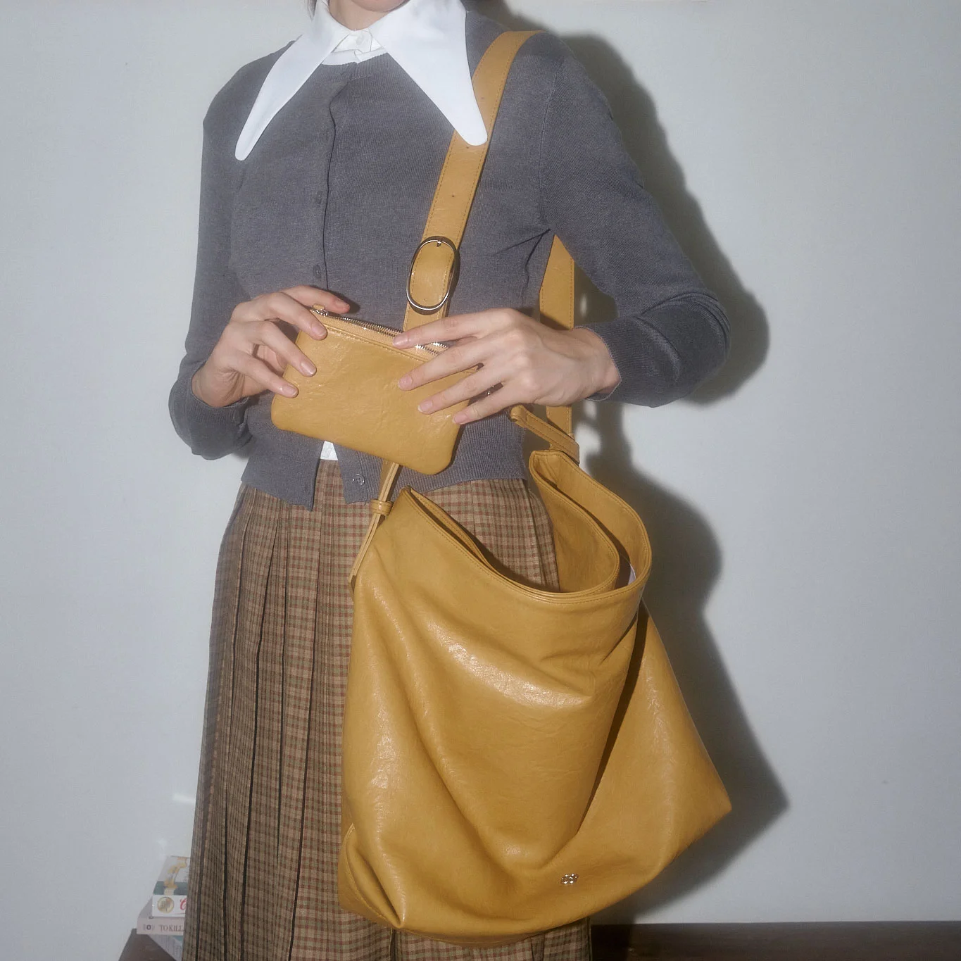 Tail 扣環 大手袋_芥末黃