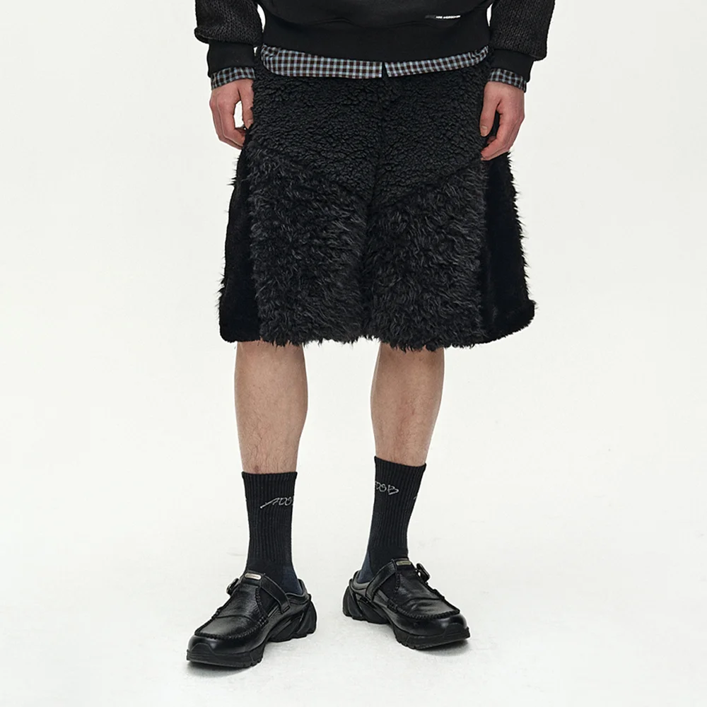 KENLEY FAUX FUR PATCHWORK SHORTS (BLACK)