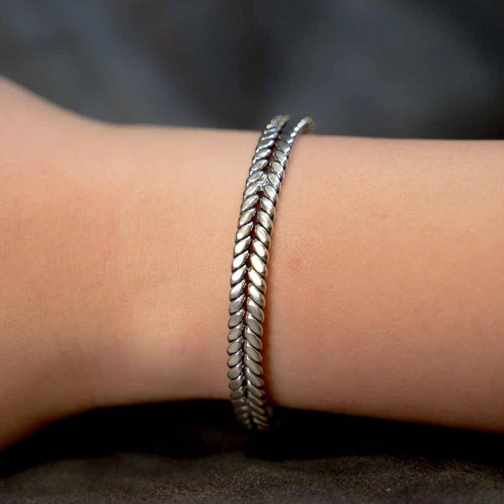 HR 119B_Silver Bangle Bracelet (Silver 925)